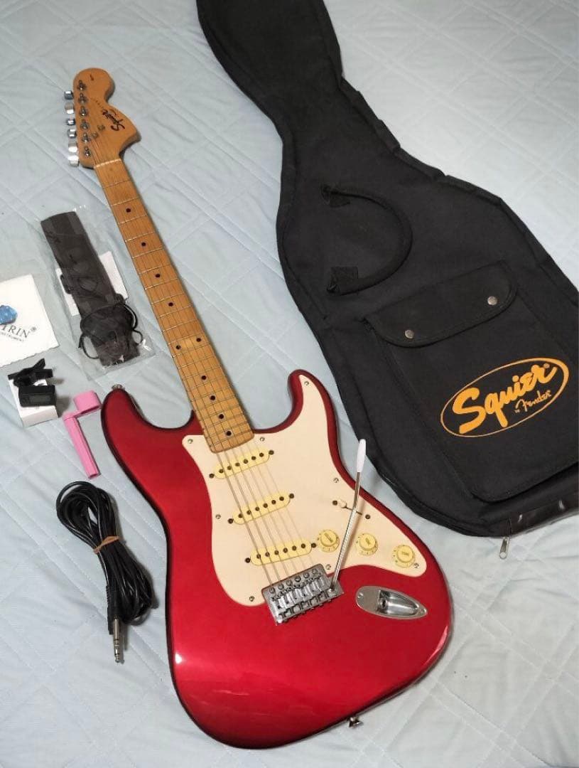 Squier ストラト 赤(CAR) affinity stratocaster