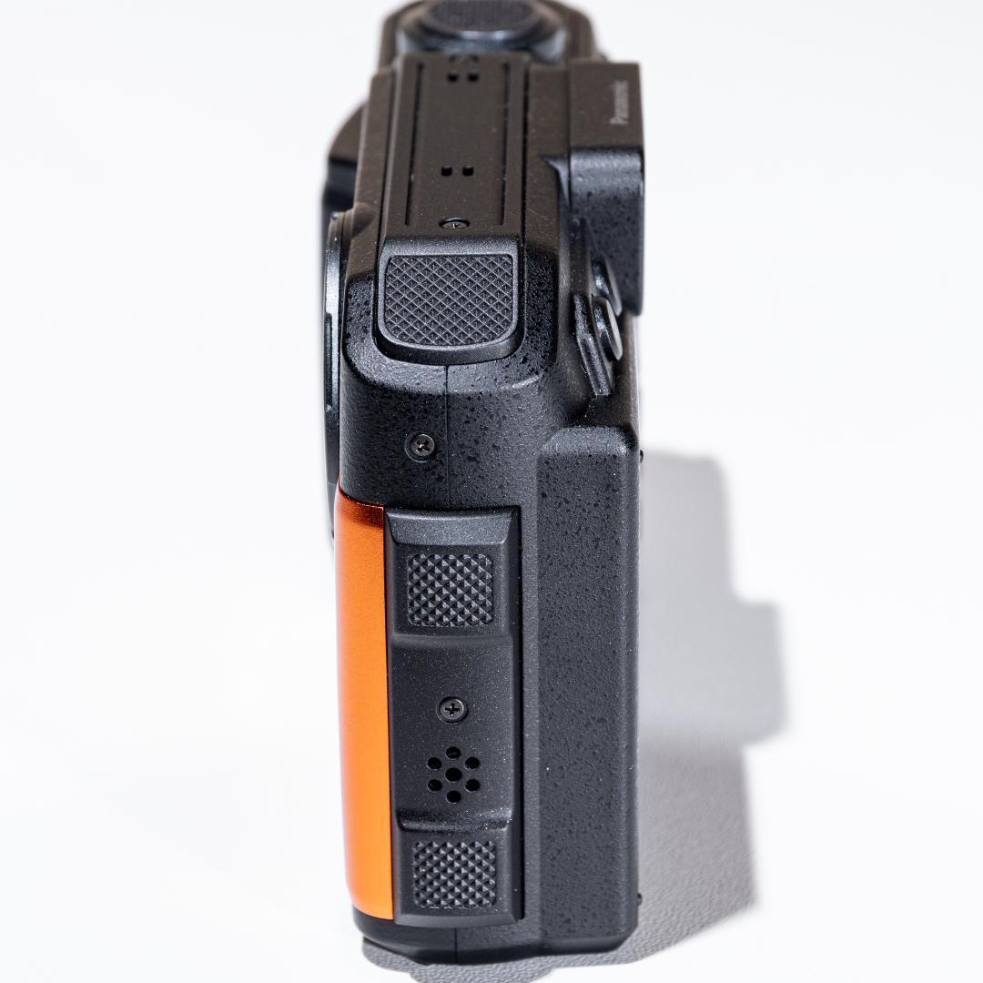 LUMIX DC-FT7 防水カメラ ファインダー