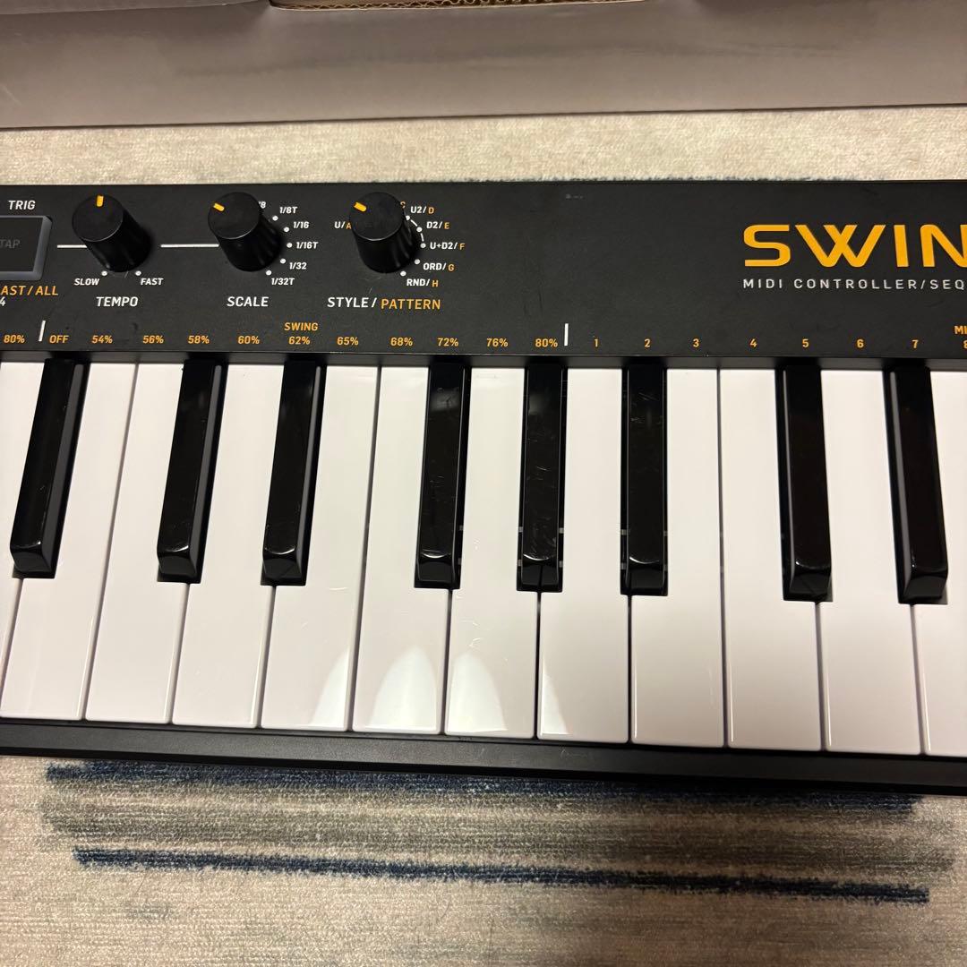 behringer SWING MIDIキーボード ベリンガー
