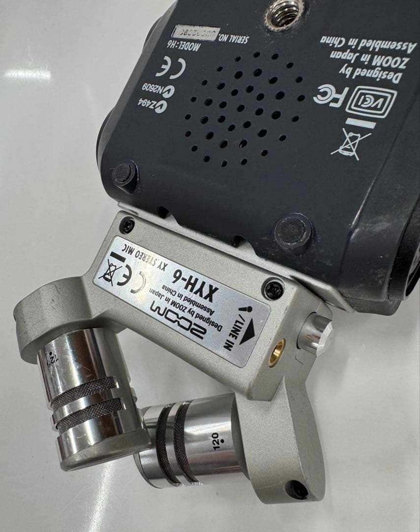 ZOOM H6 ハンディレコーダー 本体とACアダプター(訳あり)