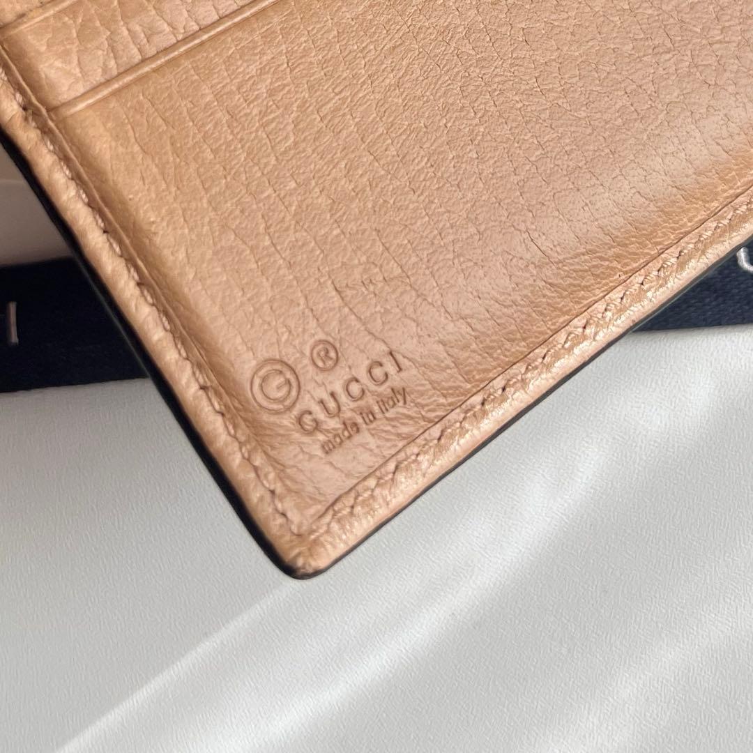 01 極上美品 GUCCI グッチ 2つ折り財布