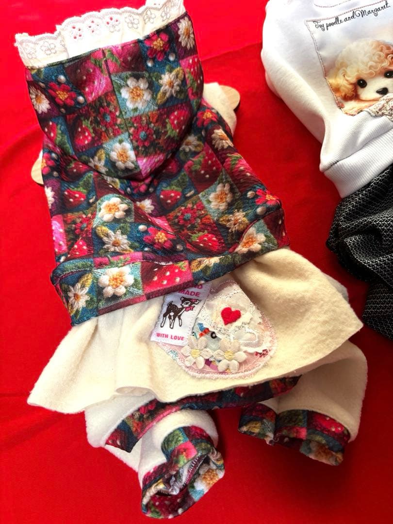 ハンドメイド犬服　新作セール　男の子用　スカート付き　ロンパース　完成品3点