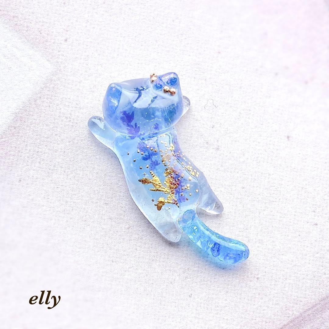 【ゆきゆっきー❄様】天然石　琉球ガラス　ラベンダー　とびつき猫　レジン　チャーム