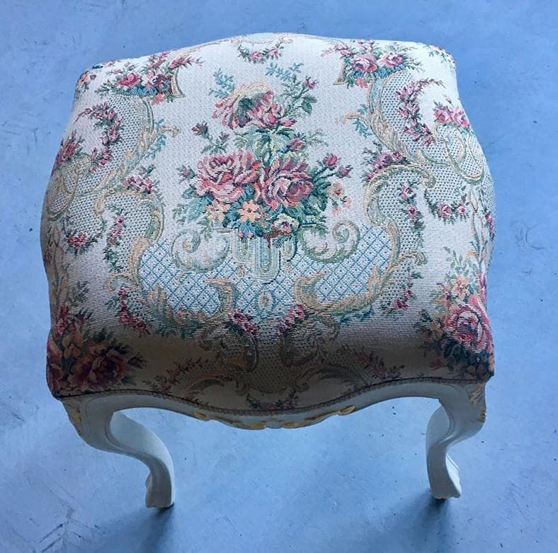 値下げ！　新品未使用　猫脚スツール　ロココ調　薔薇柄　アンティーク調 金箔張り