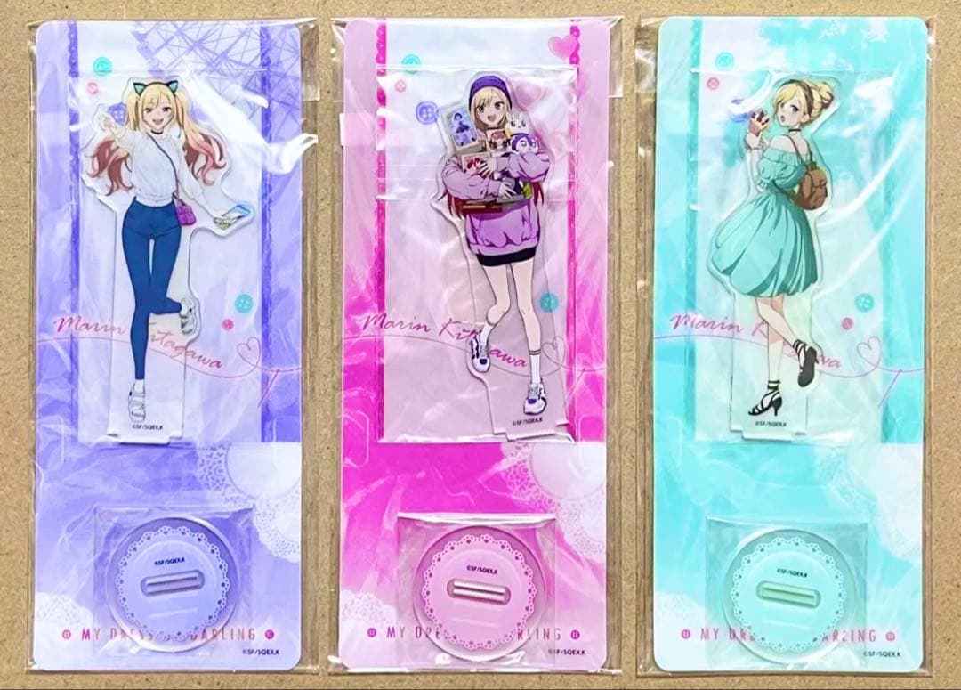 その着せ替え人形は恋をする ファントエス 背景付きアクリルスタンド 喜多川海夢