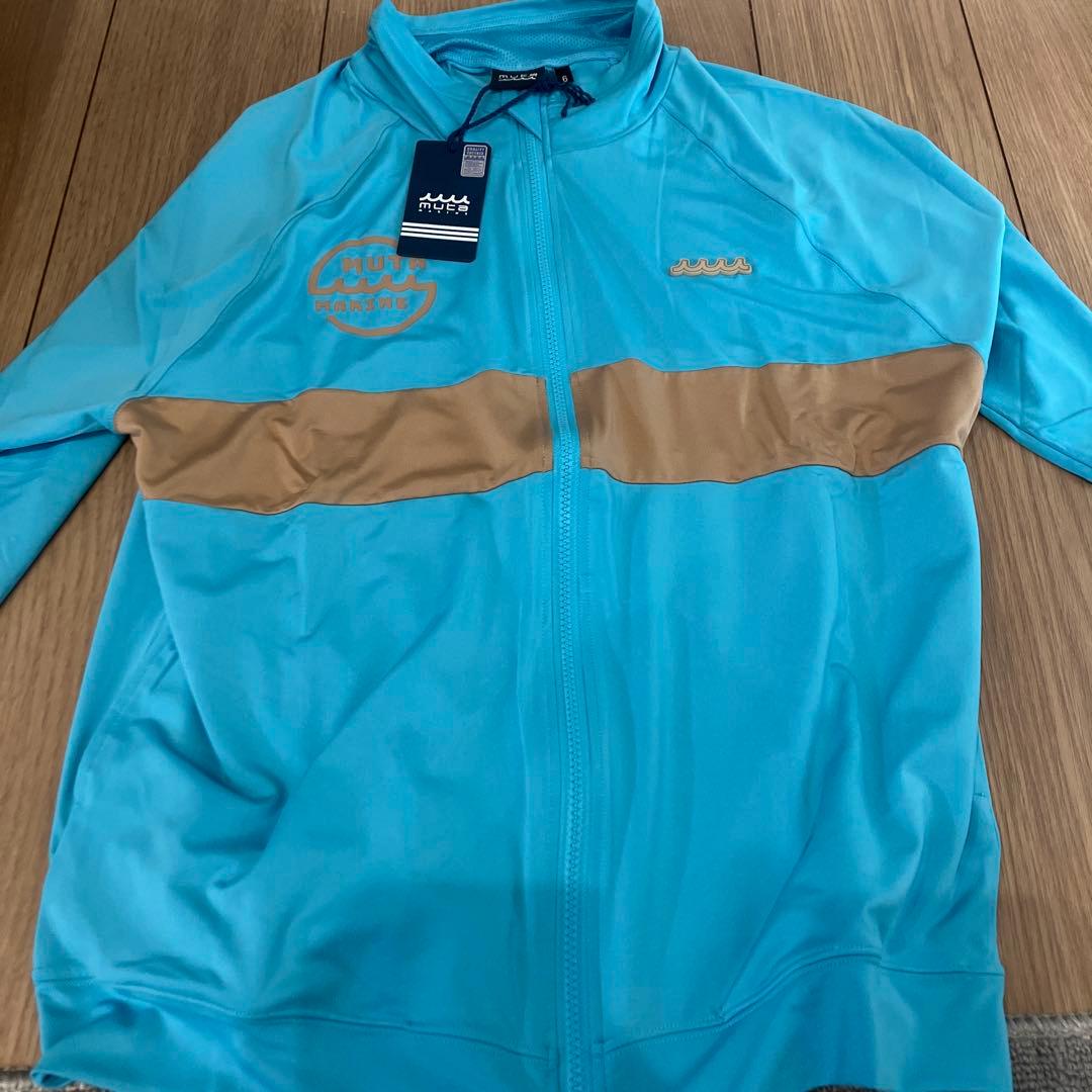 muta ラッシュパーカー