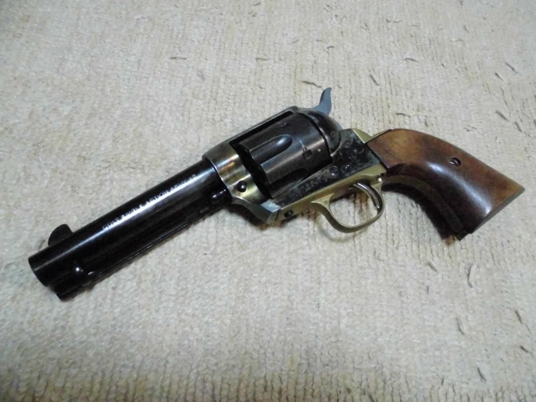 タナカ　SAA　ケースハードゥン　木製グリップ　プラスチック製