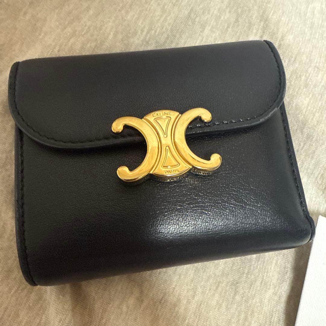 CELINE スモール フラップウォレット トリオンフ ブラック　財布