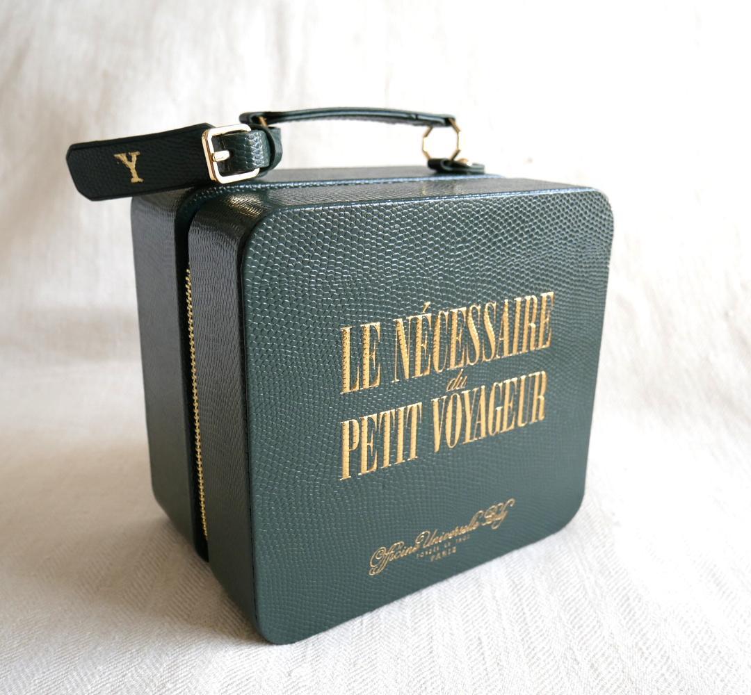 【ビュリー】「リトル トラベラーズ ビューティキット」バッグのみです。