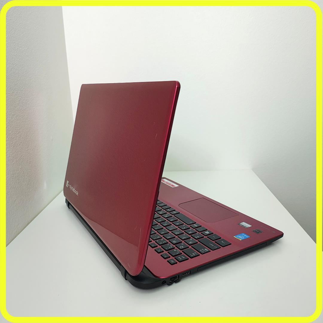 赤　新品SSD256GB⭐️windows11ノートパソコン　カメラ　798