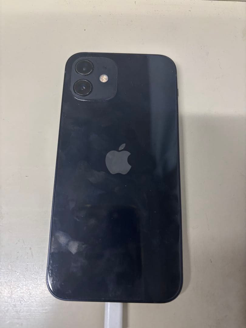 Apple iPhone 12 128GB ブラック　本体