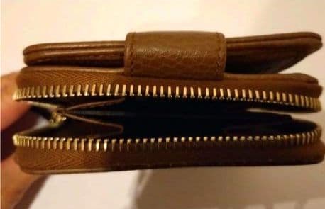 GUCCI 二つ折り財布