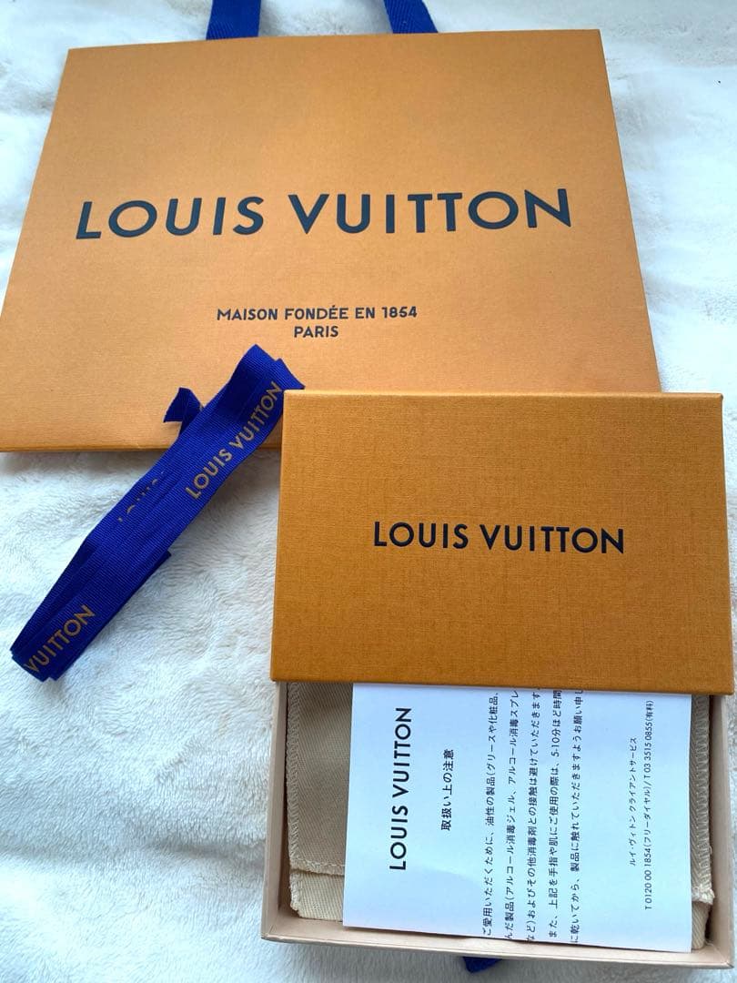 新品未使用LOUIS VUITTONバレッタアクセソワールシュブ2DM00403