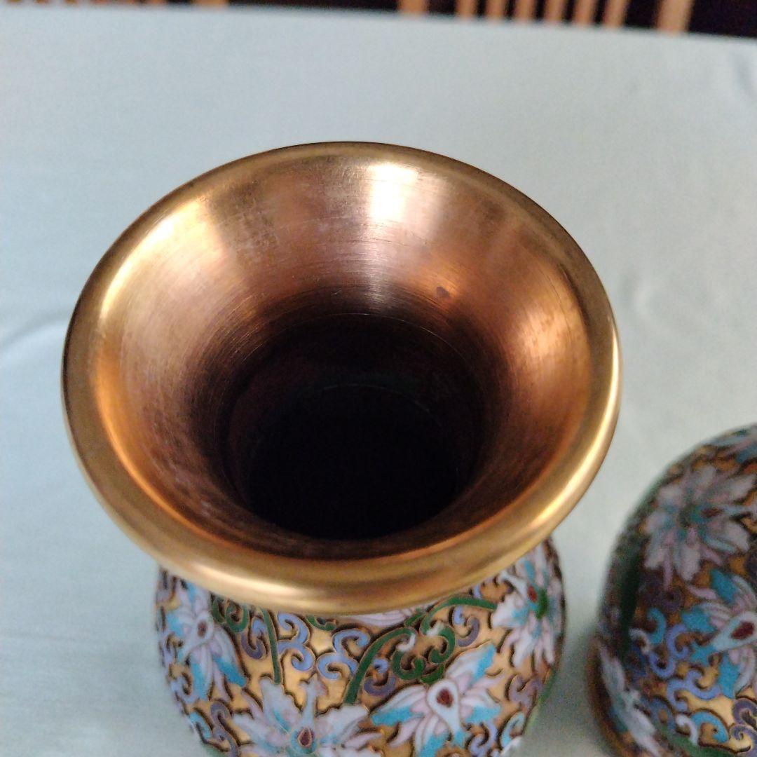 JINGFA エナメル塗装の花柄装飾花瓶（高さ約21cm）