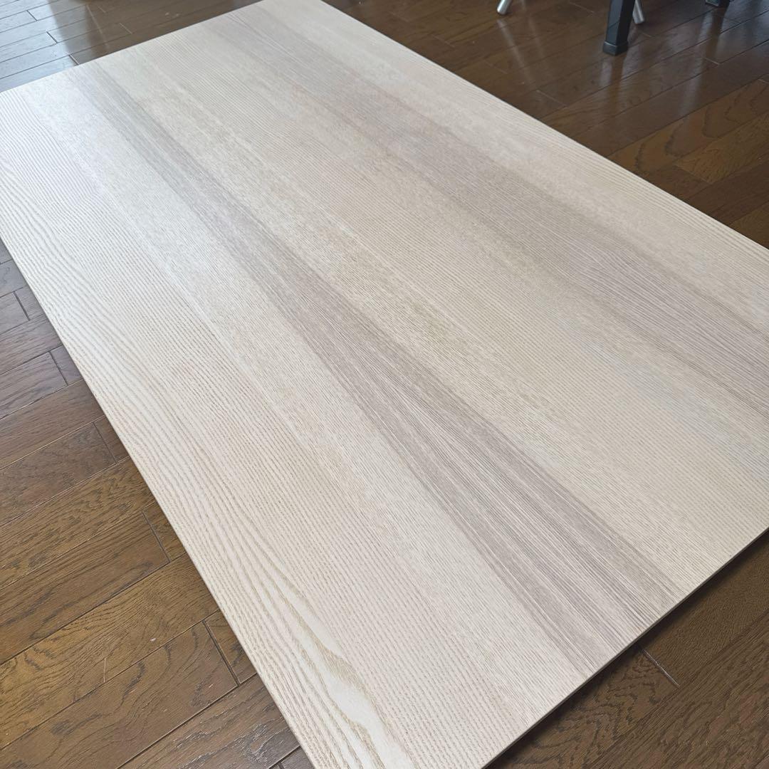 IKEA LISABO リーサボー　ダイニングテーブル　140×78