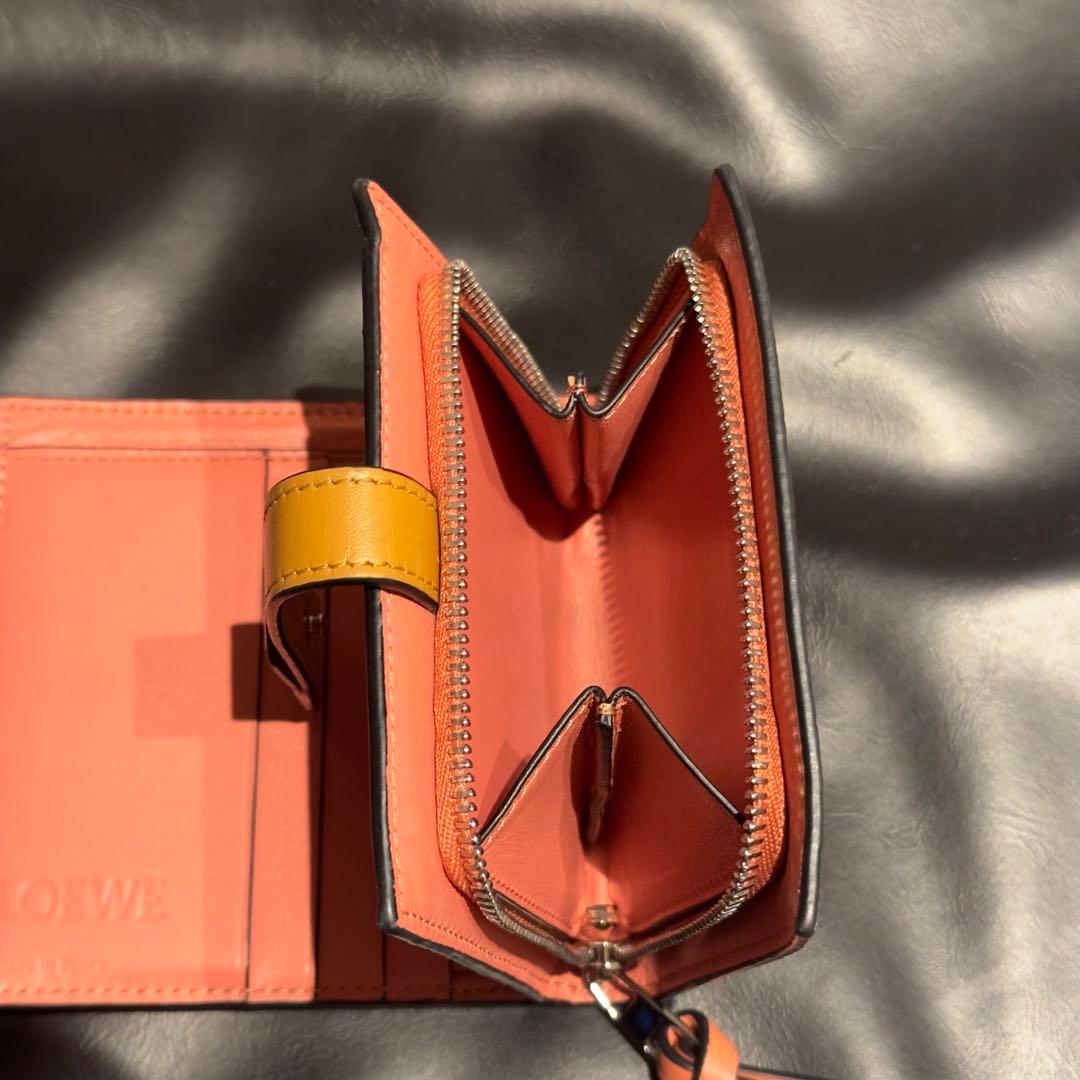 LOEWE コンパクトジップウォレット 二つ折財布