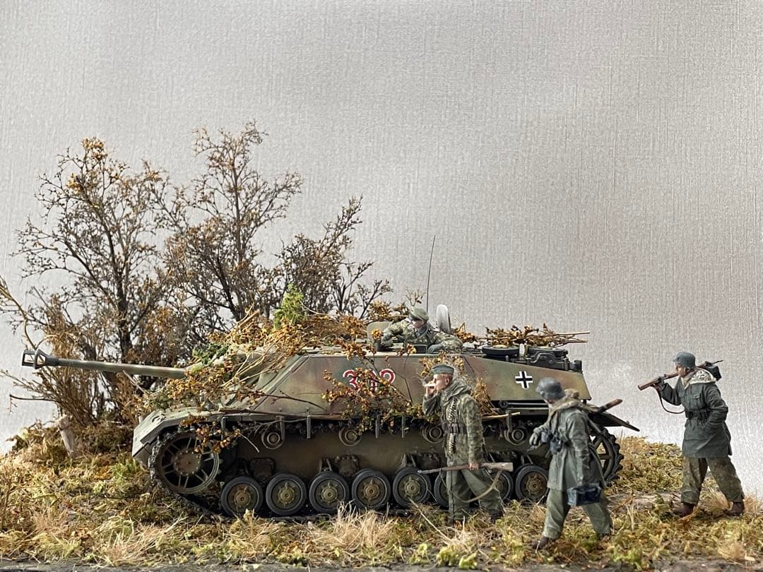 戦車ジオラマ　1/35 ドイツ4号駆逐戦車と擲弾兵