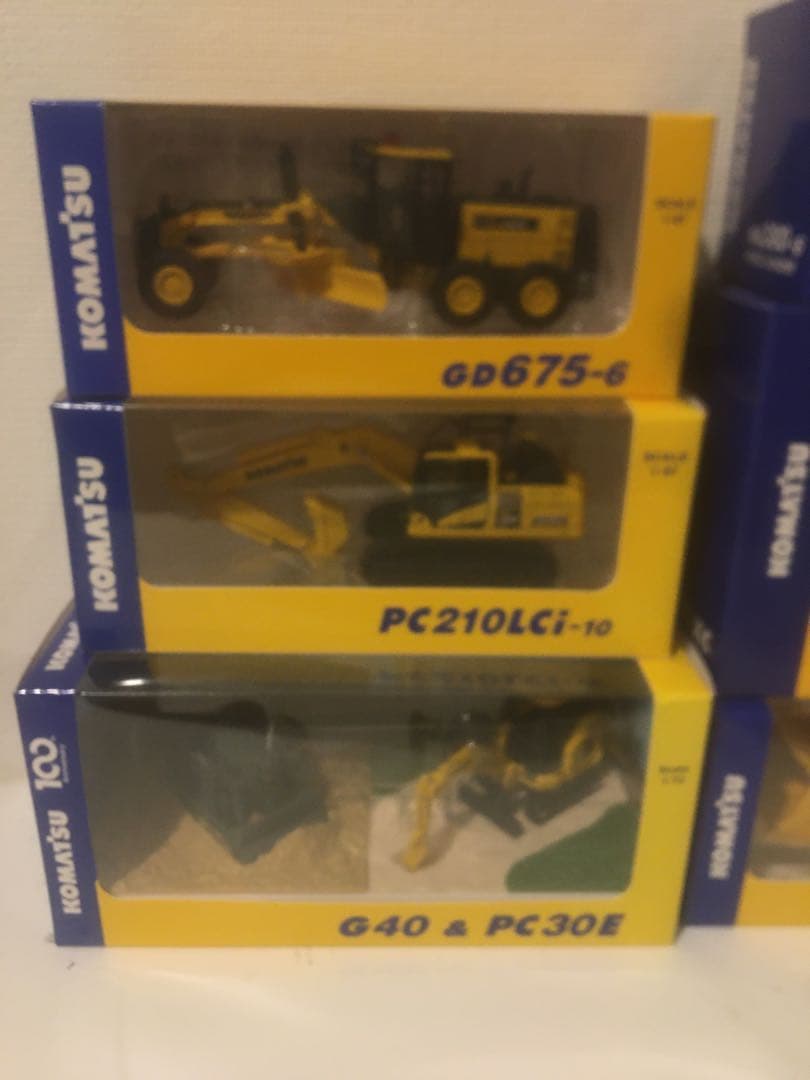 KOMATSU コマツ ミニカー セット (非売品、新品、株主優待) 11種類