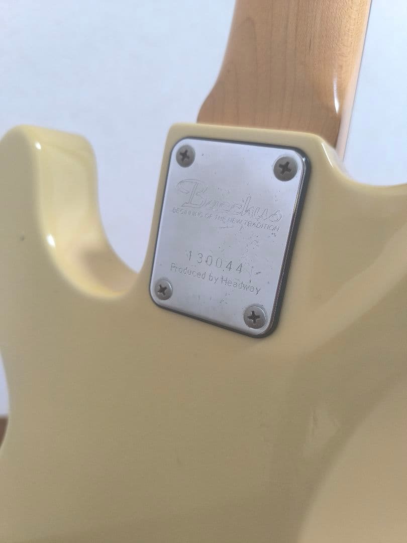 ベース Bacchus / WOODLINE P-Classic