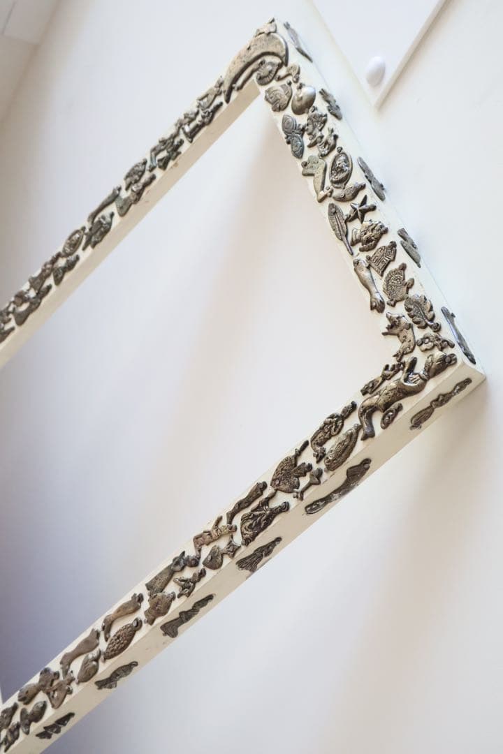 レア H.P.DECO トリバルフレーム　民俗