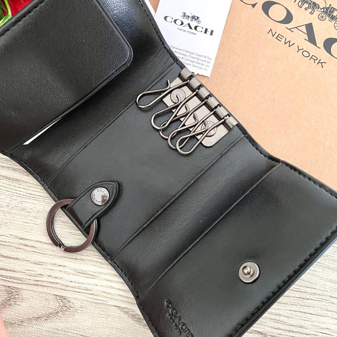 《新品未使用》COACH コーチ　キーケース　メンズ ブラック シグネチャー