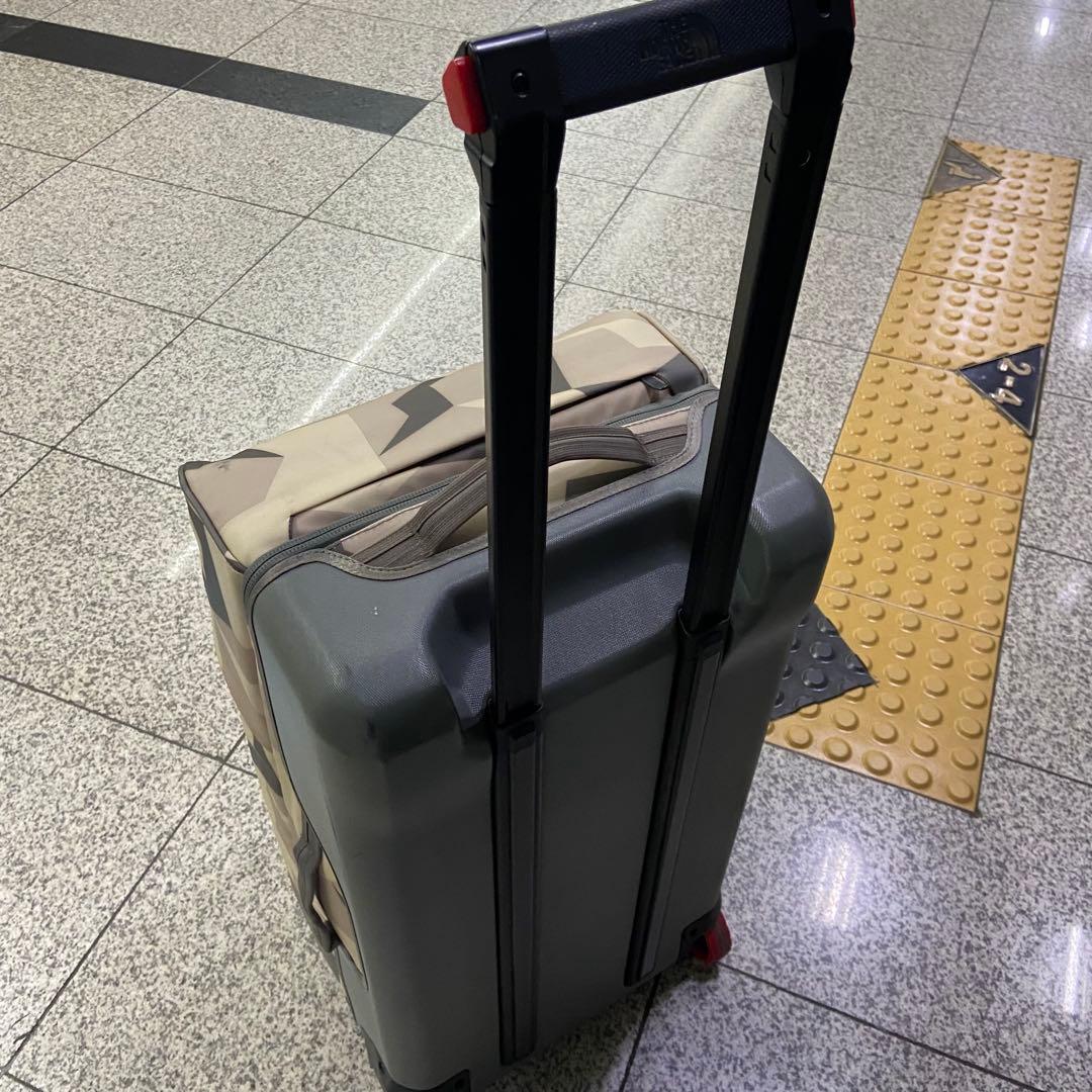 ノースフェイス スーツケース 75L キャリーケース　ソフト　ホワイト