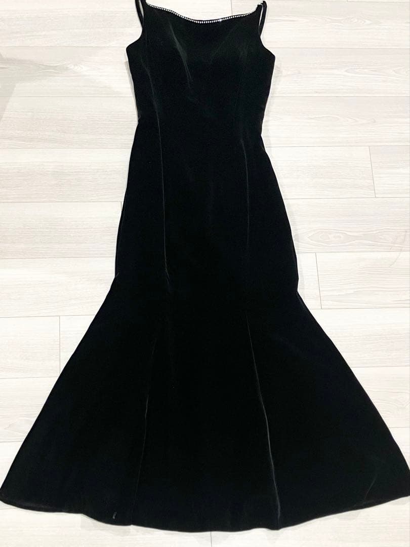 美品AIMER【高身長細身】ベルベット マーメイドドレス 7-9号 ロングドレス