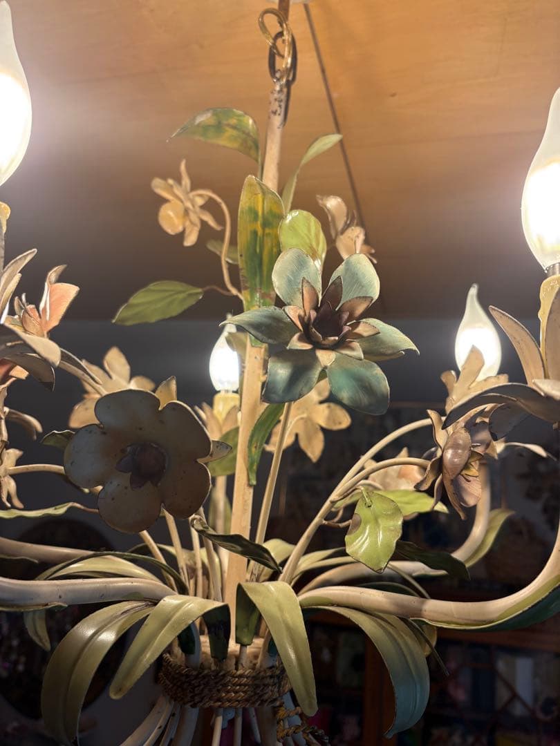 フランス　アンティーク　アイアン　フラワーモチーフ 5灯シャンデリア