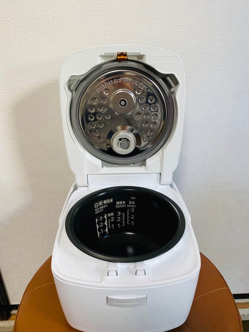 2024年-炊飯器 NJ-SE06F-W