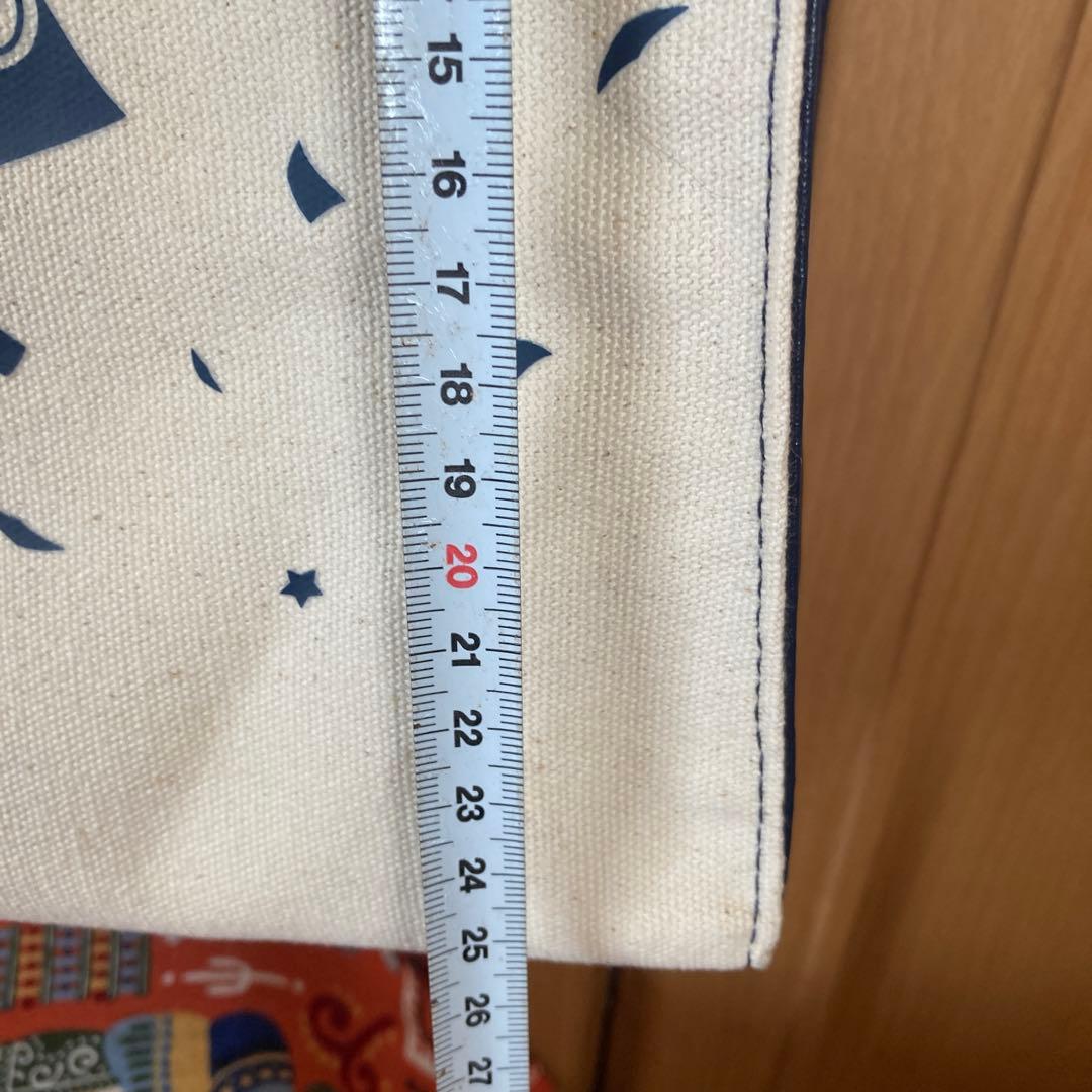 ディズニーリゾート　35周年　生成りキャンバス　紺合皮バッグ　UCC 懸賞品