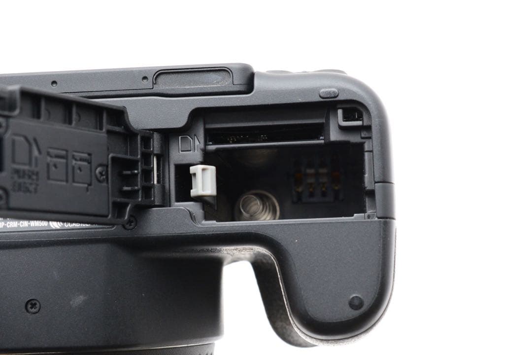 デジタル一眼レフカメラ/キヤノン canon kiss x9/標準レンズセット