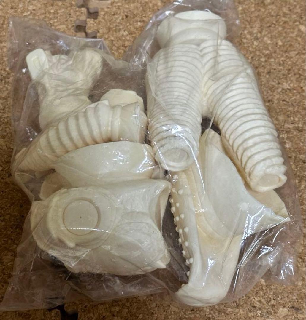 wave 1/182 ゼットン ソフビ