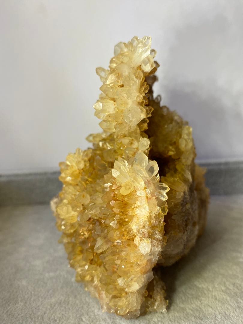 T1014スパングル★特価★シトリンクォーツ　キラキラ原石大きめクラスター