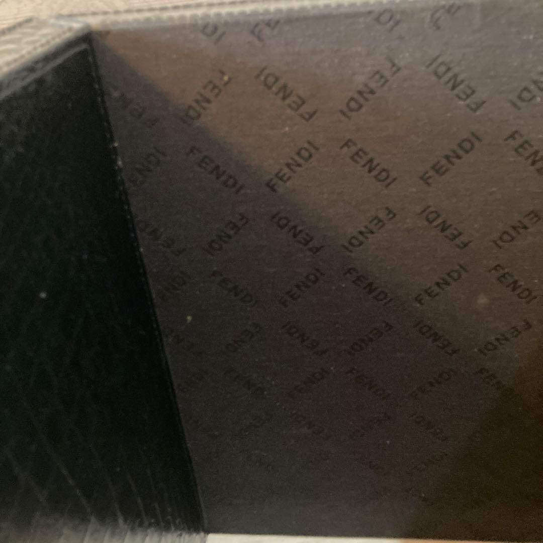 え*む様 FENDI CASA クロコダイルテクスチャ サイドテーブル