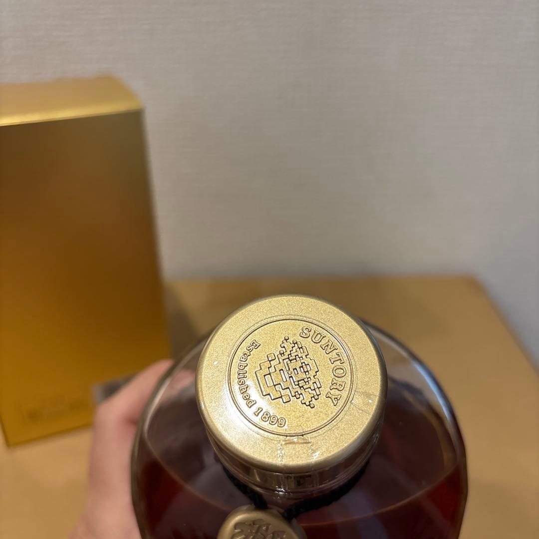 サントリーウイスキー響　裏ゴールドラベル　箱付き　未開封（19）