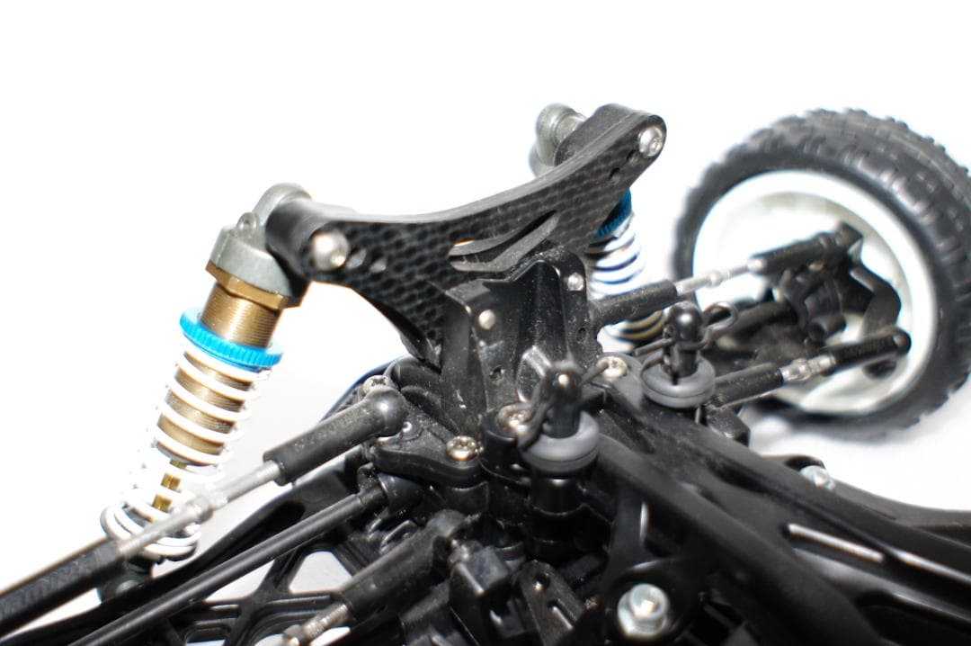 タミヤ　DB02レオニス　OP多数・スペアパーツ付き