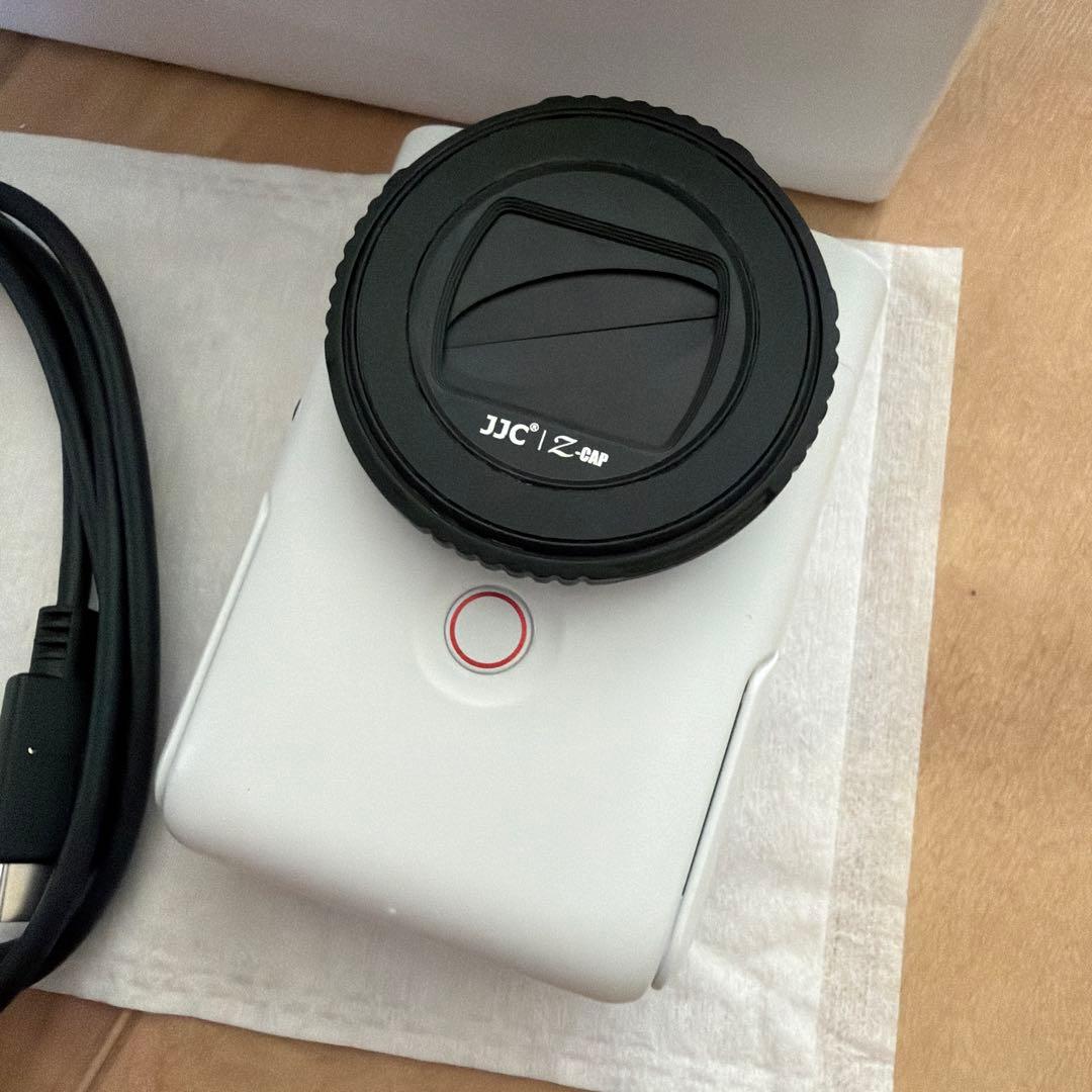 Canon パワーショット V10 ホワイト おまけ付き