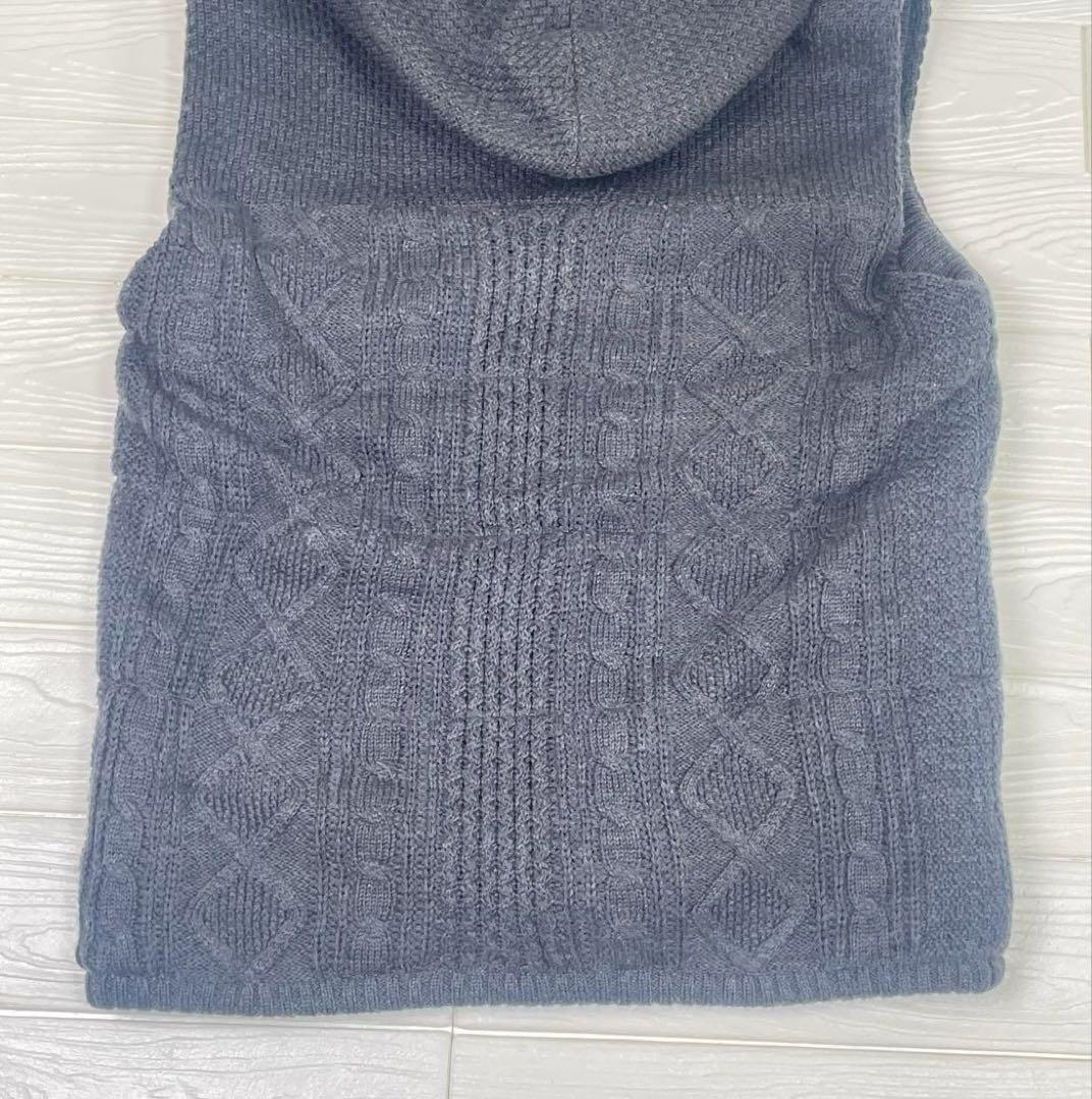 Burberry ブラックレーベル　中綿フーデッドニットベスト　パーカーベスト