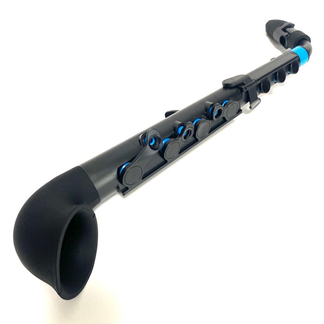nuvo jSAX プラスチックサックス ブルー