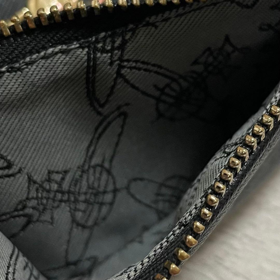 Vivienne Westwood ブラックレザー　三つ折り財布