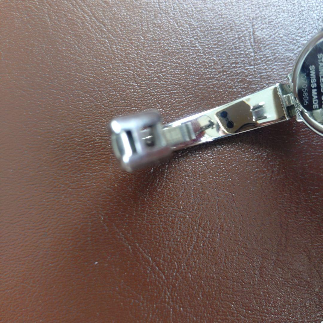 新品電池交換済み　グッチ バングルウォッチ 1400L ピンクシェル文字盤