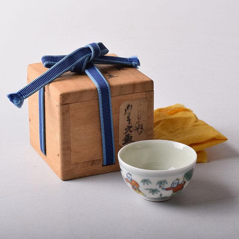 中国　大明成化年製　豆彩唐子文盃　酒盃　時代箱　C　7874