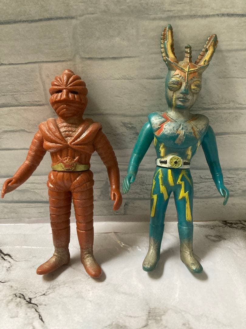 【貴重】値引きイナズマンとサナギマン