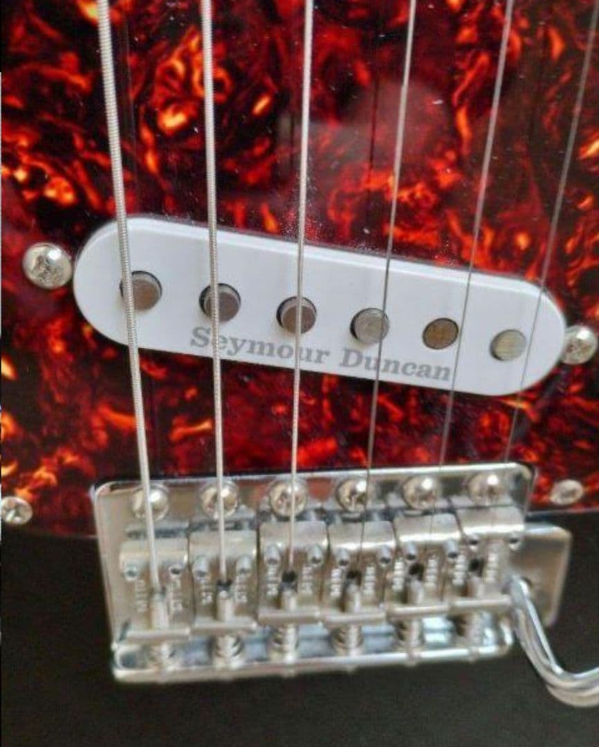 GrassRoots G-SE　ゴトーロックペグ　セイモア ・ダンカン　ストラト