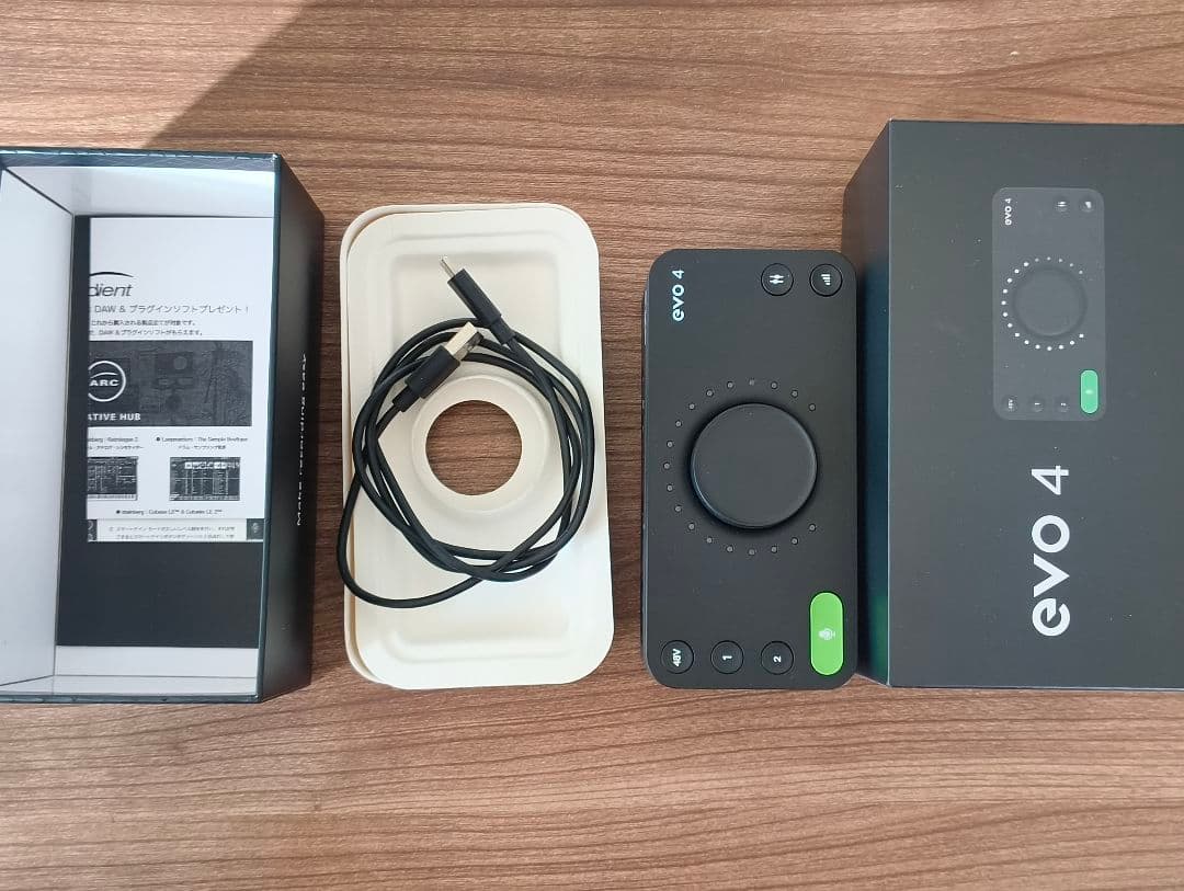 Audient EVO4 オーディオインターフェイス