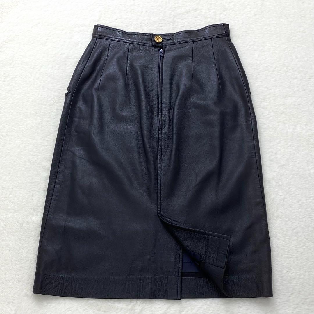 希少✨ロエベ　ラムレザー　スカート　M　シャドーロゴ　金ボタン　アナグラム　黒