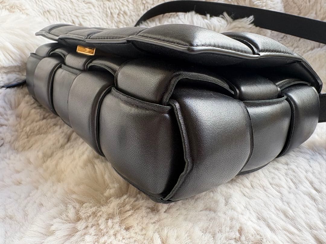 ボッテガヴェネタカセット ショルダーバッグ