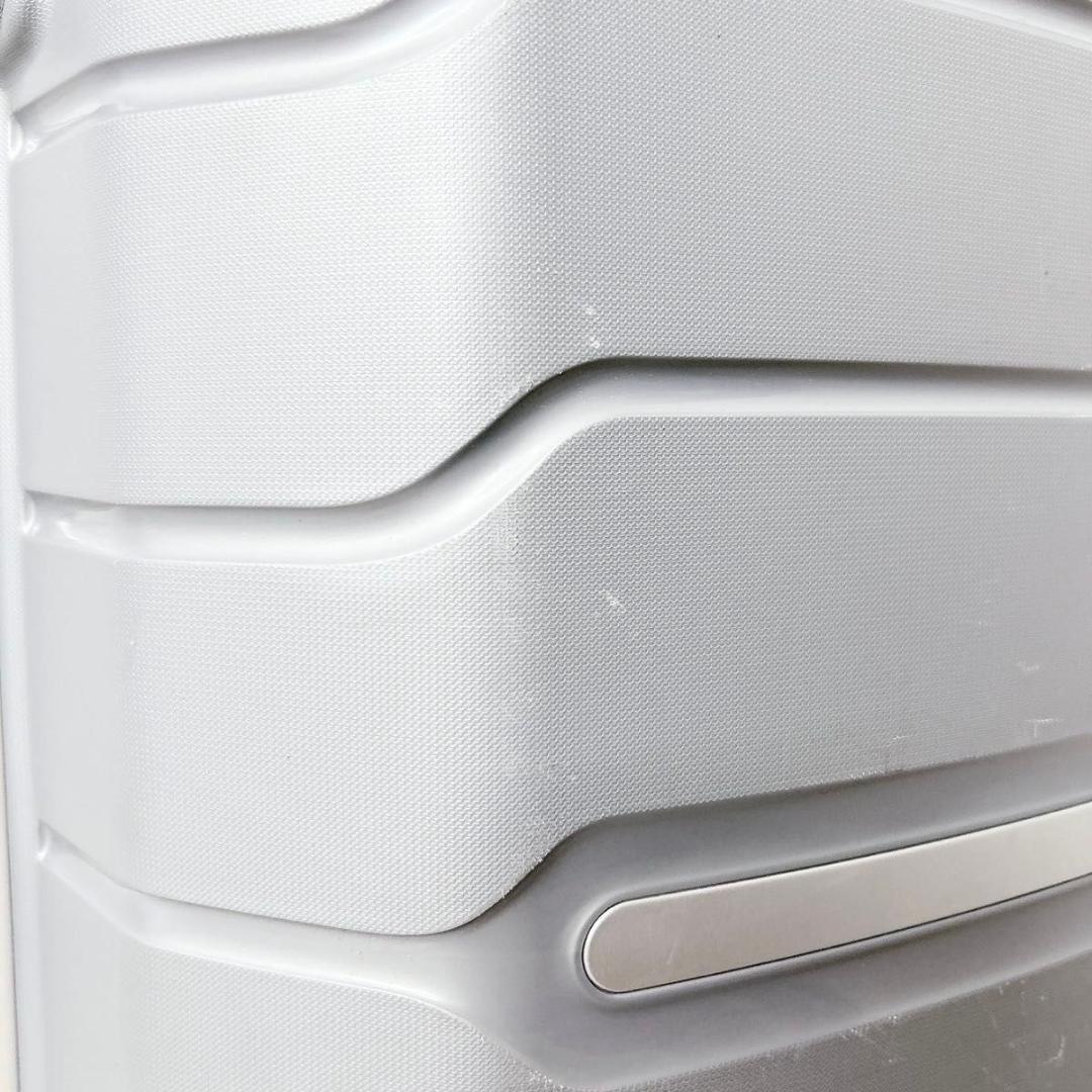 サムソナイト　 freeform フリーフォーム　ライトグレー　スーツケース