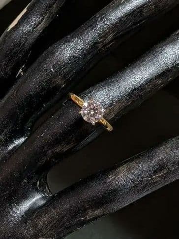 IGI 1ctダイヤモンドリングVS1 D ラボダイヤ 14k 　C