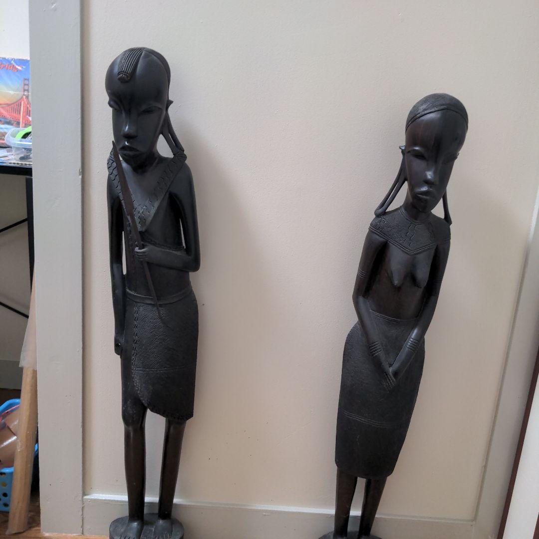 アフリカ木製人形2体